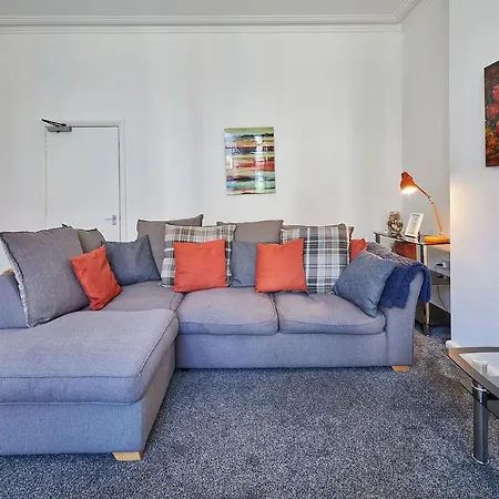 Host & - Diamond One * Saltburn-by-the-Sea